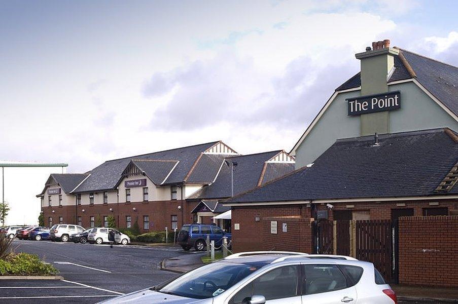 Premier Inn Greenock Bagian luar foto
